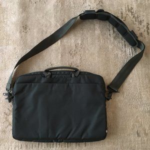 13in MacBook case (incase)